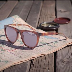 Smoke X Mirrors Roadrunner tortoise Matte gold cat eye sunglasses | 53.20.140